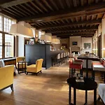 Martin's Klooster Готель